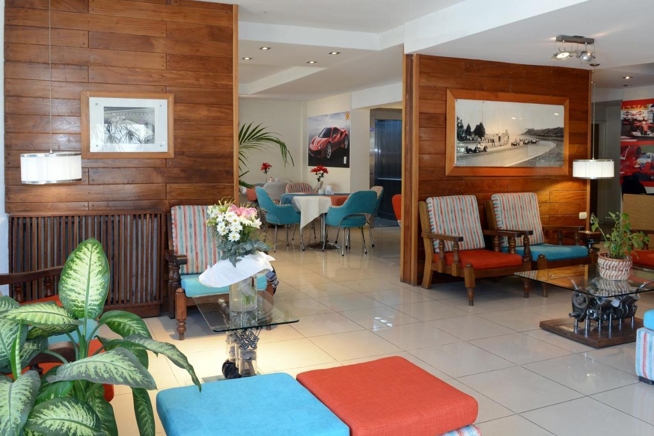 Hotel Capvio Βίλα Κάρλος Παζ Εξωτερικό φωτογραφία